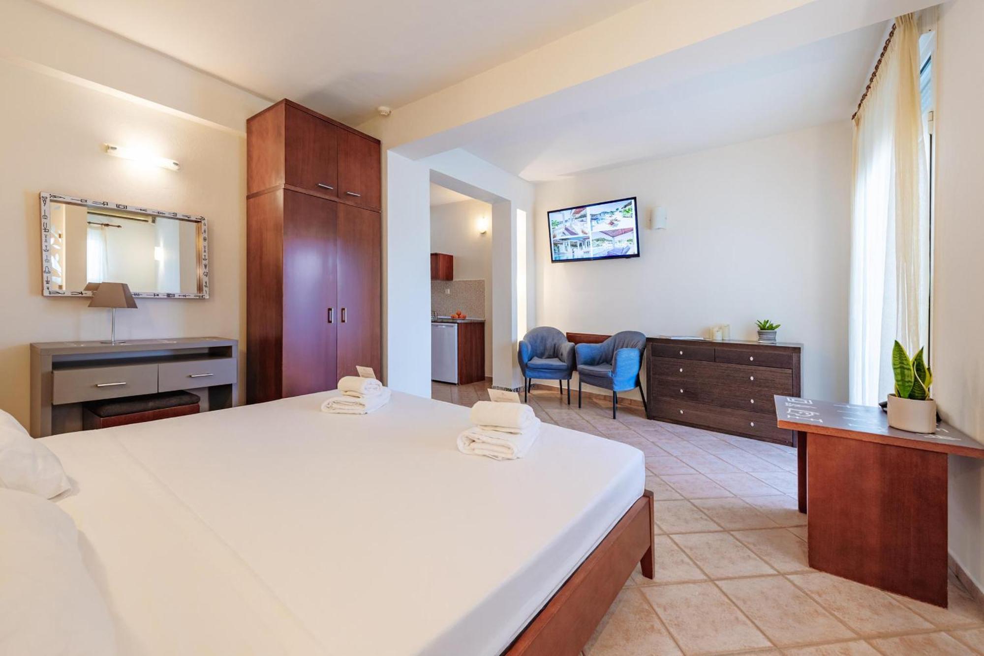 Ampelia Hotel Kassandra Chaniotis Dış mekan fotoğraf