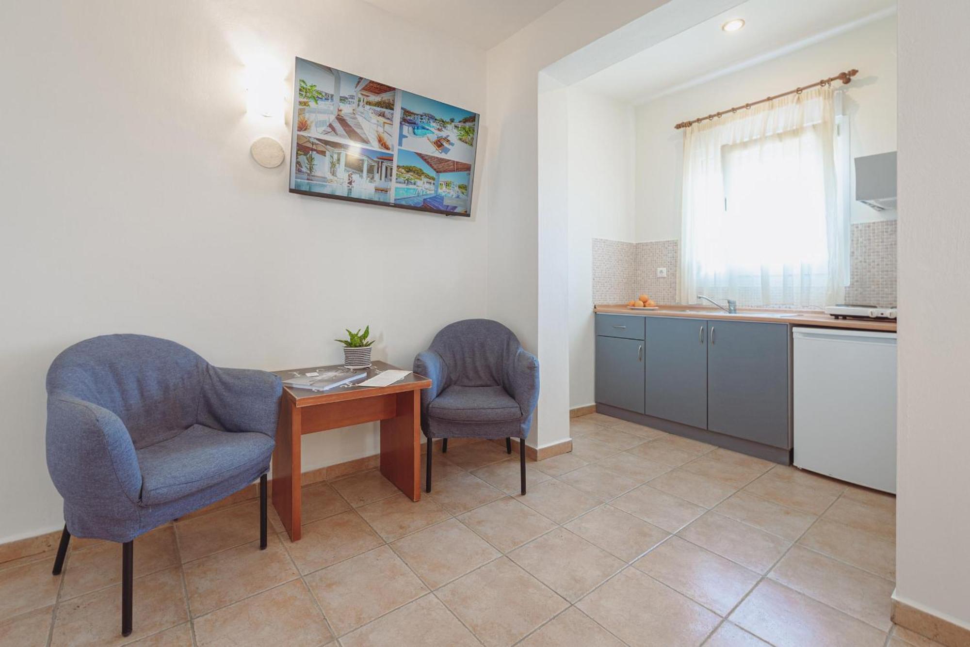 Ampelia Hotel Kassandra Chaniotis Dış mekan fotoğraf